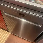 Confortevole Appartamento Con Costosa Ristrutturazione In Viale Massenzio Masia