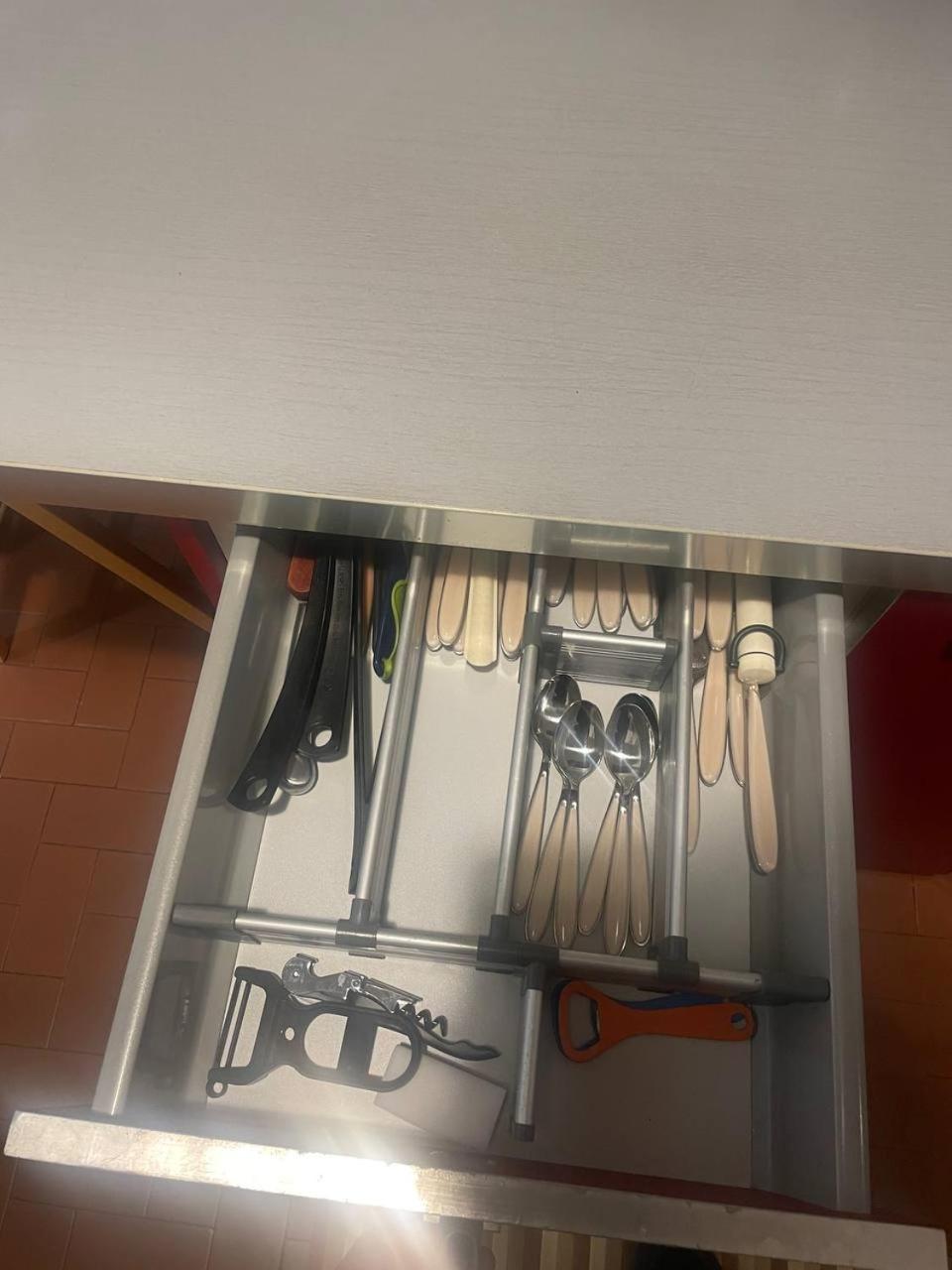 Confortevole Con Costosa Ristrutturazione In Viale Massenzio Masia Hotel *